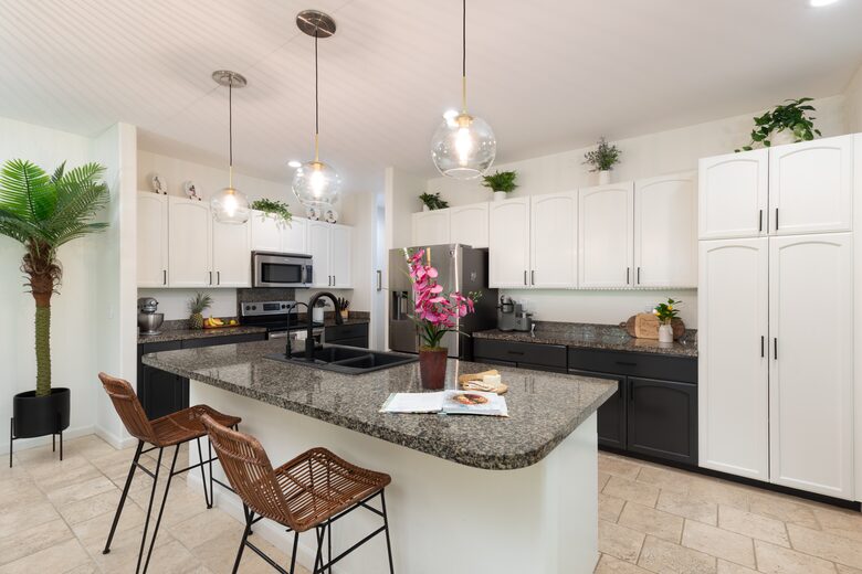 Kitchen with new appliances, AllClad cookware & large island