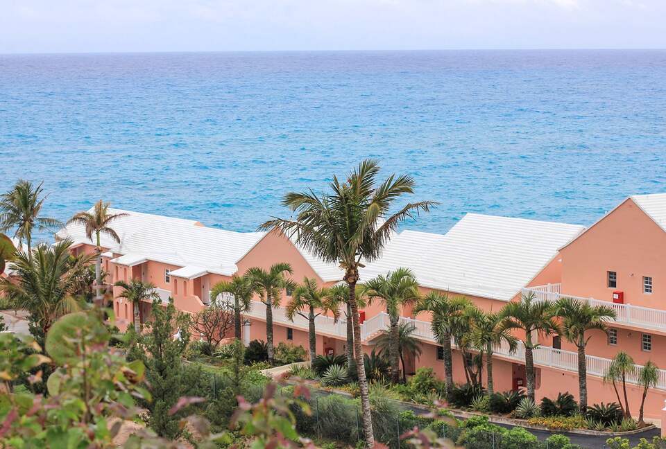 Southampton, Bermuda - The Reefs Club - 2 Bedroom Residence - Southampton, Bermuda