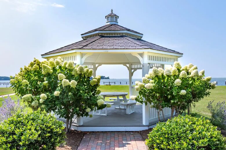 Cedar Cove Retreat | 25 Bedrooms Waterfront Estate with, Pool, Gym, and more - St. Michaels, Maryland