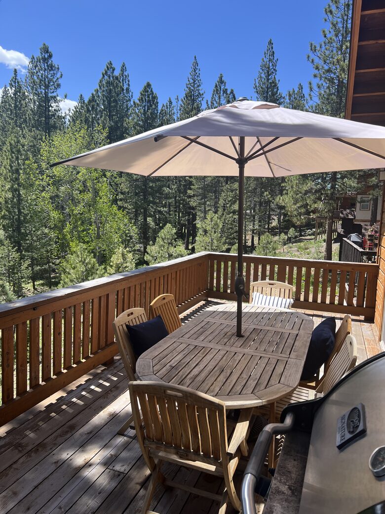Fabulous Truckee Retreat - Truckee, California