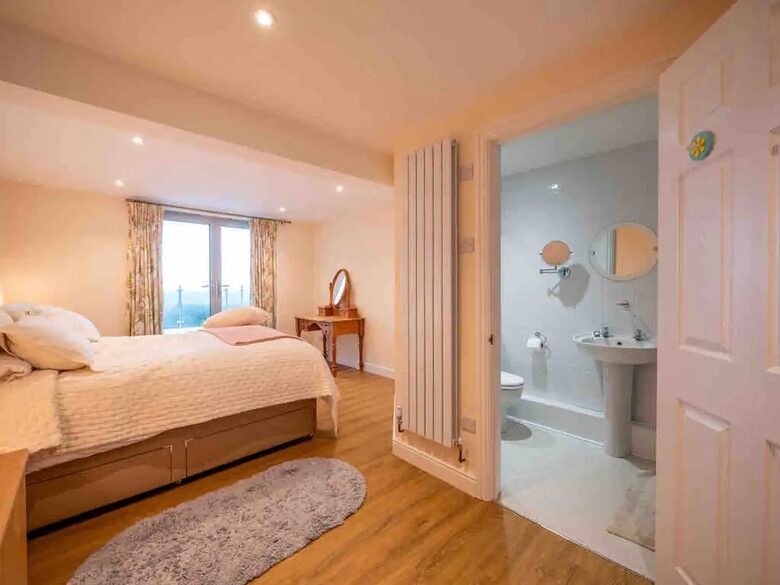 Wychbury Sea House - Bigbury On Sea, United Kingdom
