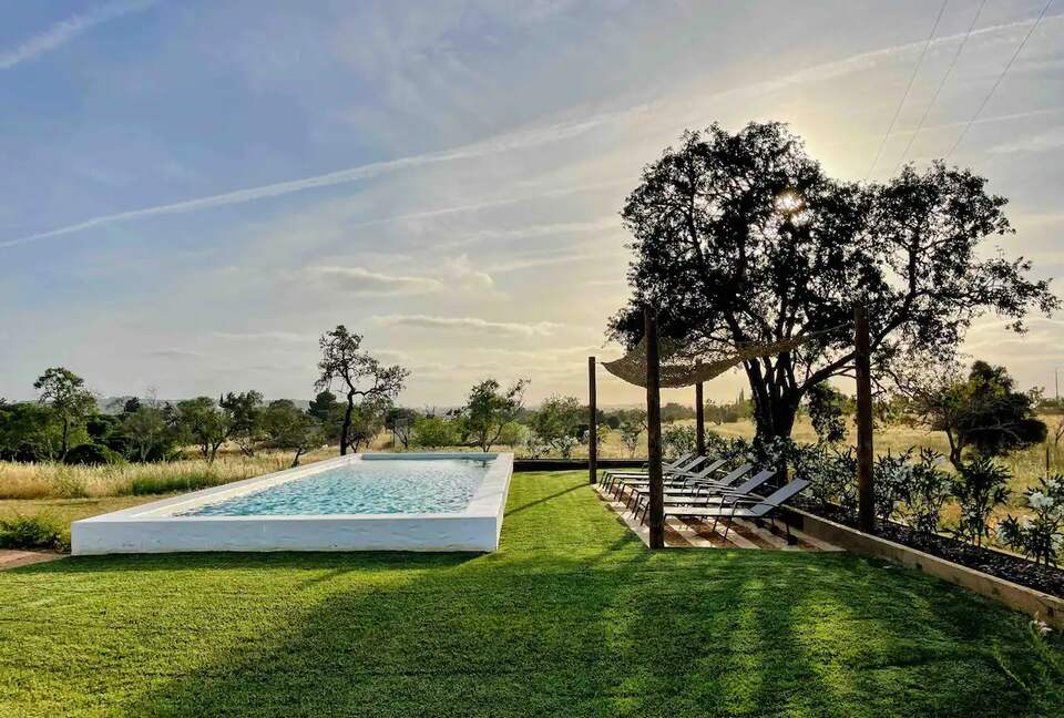 Casa Pintas - Mexilhoeira Grande, Portugal