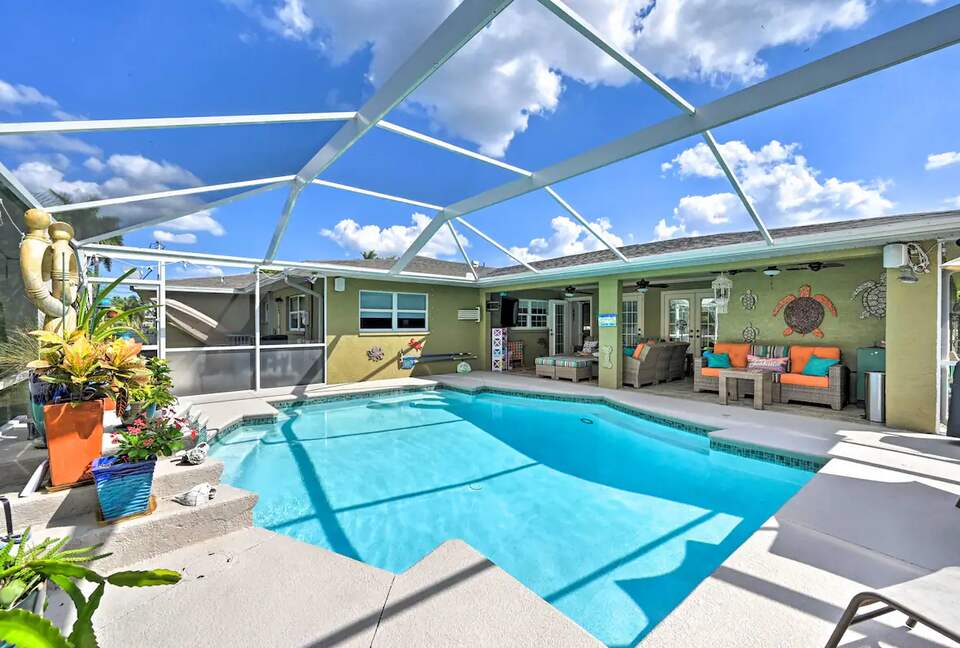 Salty Soulz Getaway - Cape Coral, Florida