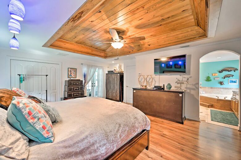 Salty Soulz Getaway - Cape Coral, Florida