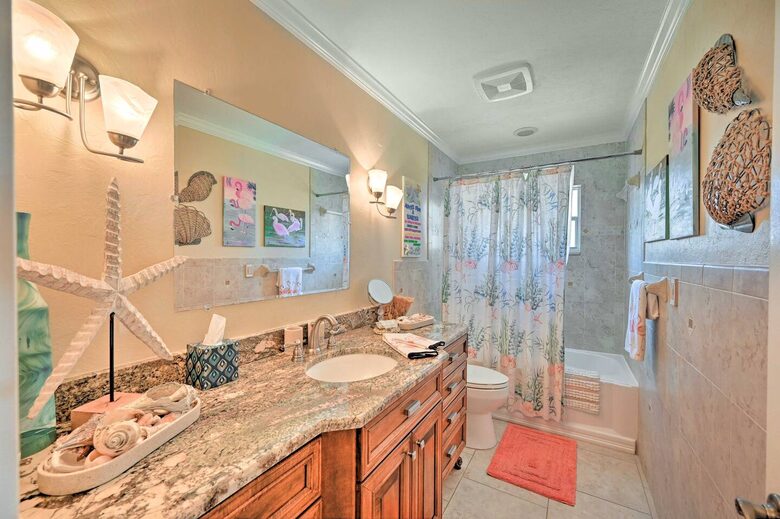 Salty Soulz Getaway - Cape Coral, Florida