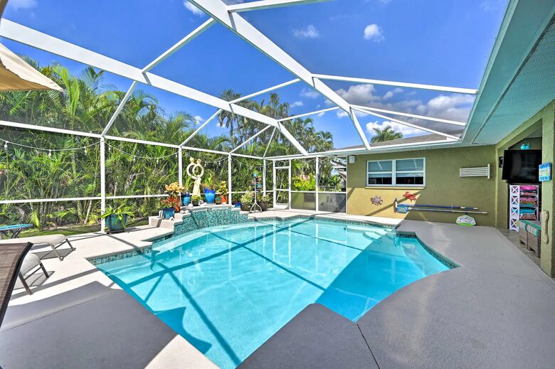 Salty Soulz Getaway - Cape Coral, Florida
