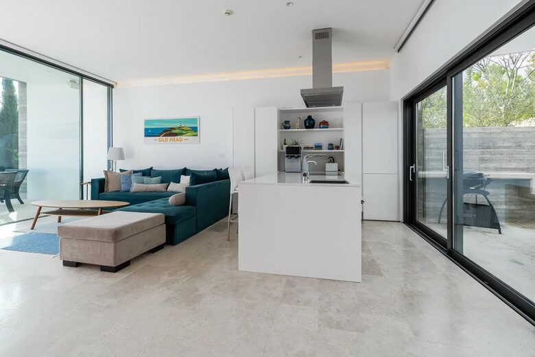 Modern Hill Top Golf Villa - Tsada, Cyprus