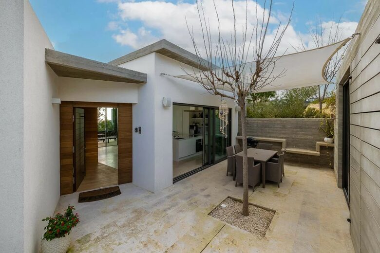 Modern Hill Top Golf Villa - Tsada, Cyprus