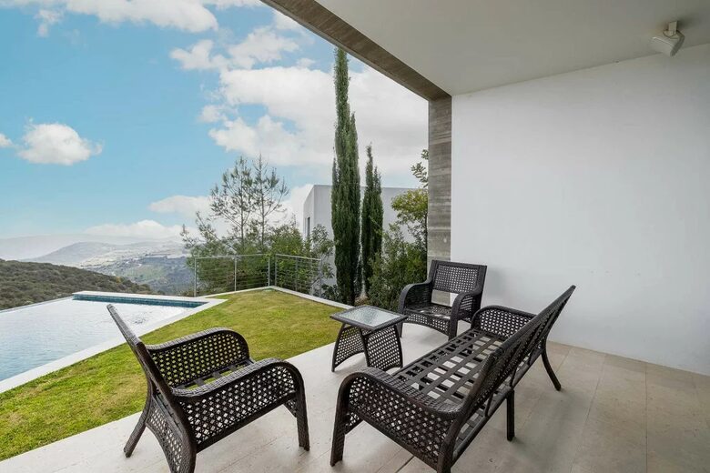 Modern Hill Top Golf Villa - Tsada, Cyprus