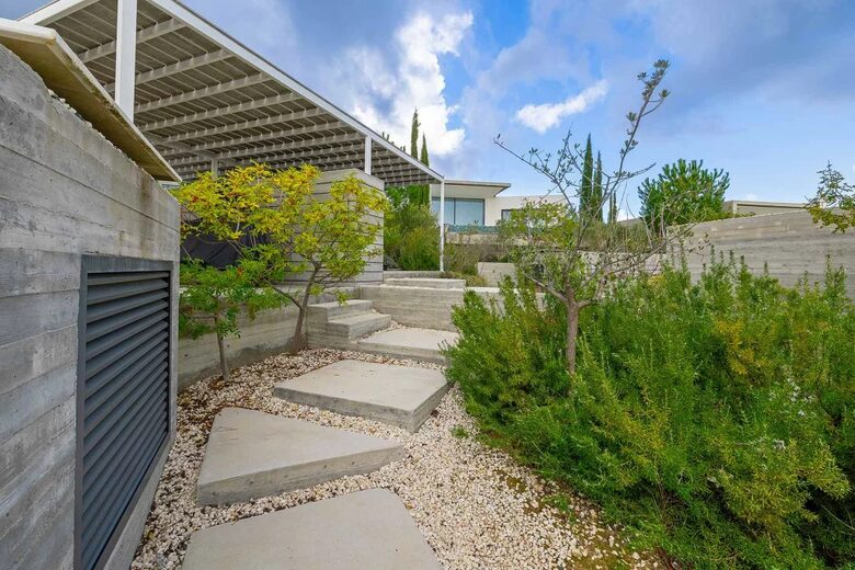 Modern Hill Top Golf Villa - Tsada, Cyprus