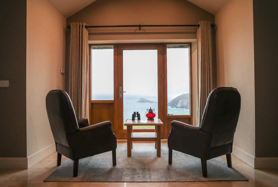 Coumeenoole Luxury Stay - Dingle, Ireland