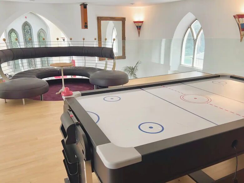 Church House In West London - Uxbridge, London, United Kingdom