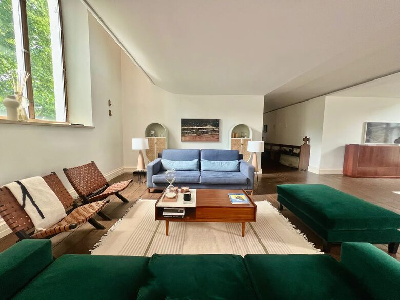 Church House In West London - Uxbridge, London, United Kingdom