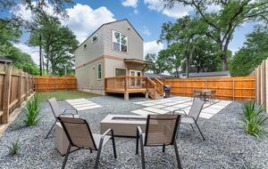 Casita Verde | ATX - Live Music Capital of the World - Austin, Texas