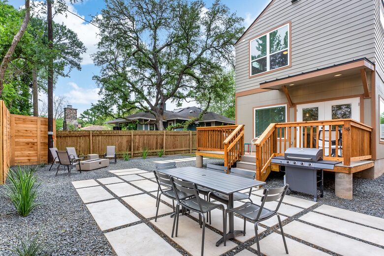 Casita Verde | ATX - Live Music Capital of the World - Austin, Texas