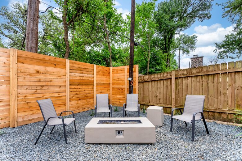 Casita Verde | ATX - Live Music Capital of the World - Austin, Texas