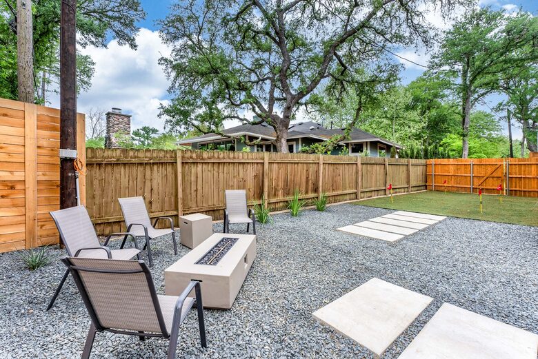Casita Verde | ATX - Live Music Capital of the World - Austin, Texas