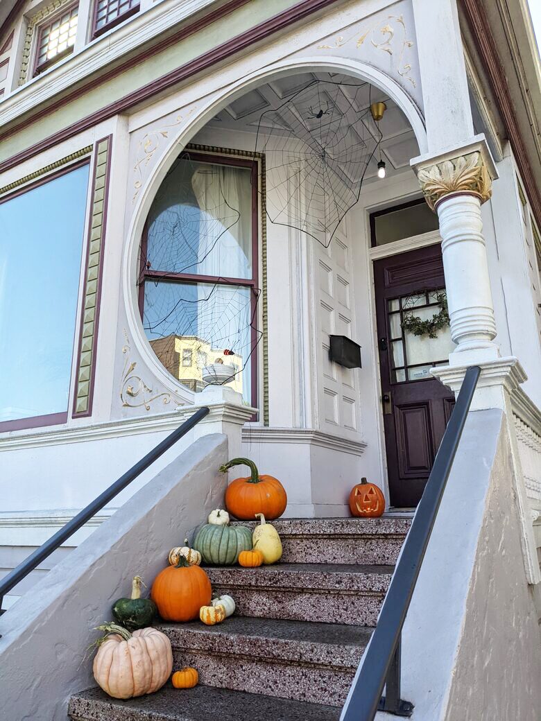 Modern Victorian Home in the Center of San Francisco - San Francisco, California