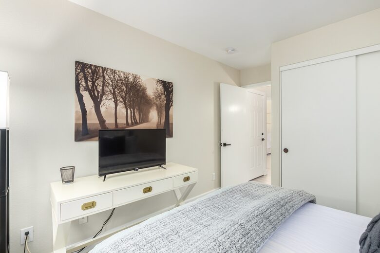Prime Location Phoenix/Scottsdale Home With Spa - Phoenix, Arizona
