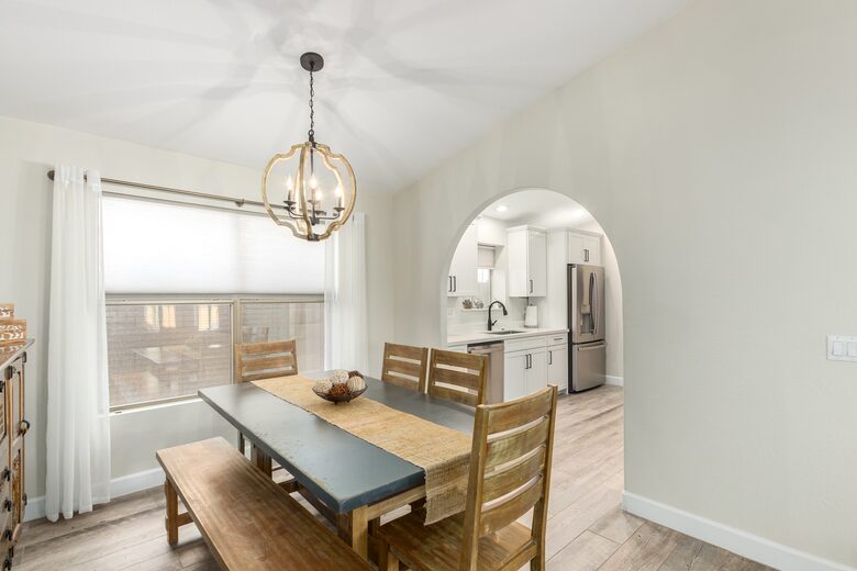 Prime Location Phoenix/Scottsdale Home With Spa - Phoenix, Arizona