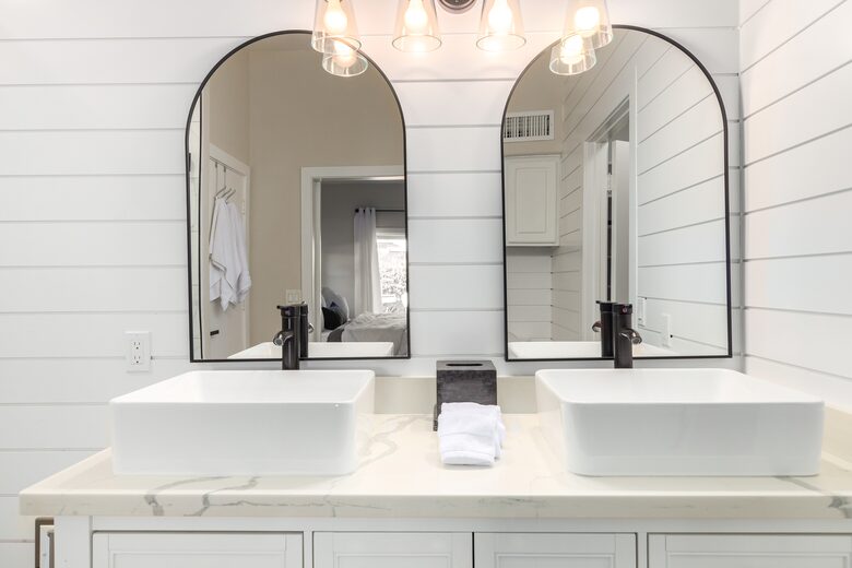 Prime Location Phoenix/Scottsdale Home With Spa - Phoenix, Arizona