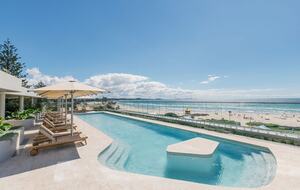 Kirra Point 3-Bed Apartment - Gold Coast, Australia