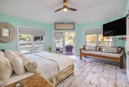 Lake Front Miramar Beach Retreat - Destin, Florida