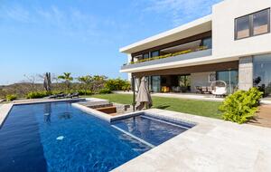 Equity Residences, Pontoquito Luxury 7 BR Villa Oceanview (near Punta de Mita) - Punta de Mita, Mexico