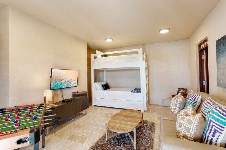 6 BR Villa On Crocus Bay W/ Pool & Concierge! Beautiful Anguilla. - The Valley, Anguilla
