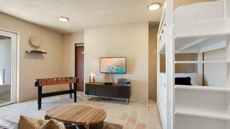 6 BR Villa On Crocus Bay W/ Pool & Concierge! Beautiful Anguilla. - The Valley, Anguilla