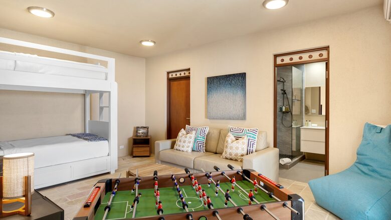 6 BR Villa On Crocus Bay W/ Pool & Concierge! Beautiful Anguilla. - The Valley, Anguilla