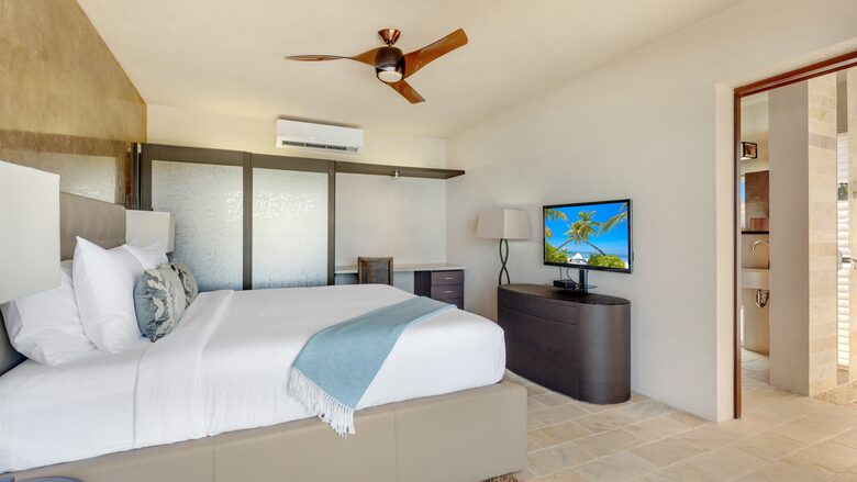 6 BR Villa On Crocus Bay W/ Pool & Concierge! Beautiful Anguilla. - The Valley, Anguilla