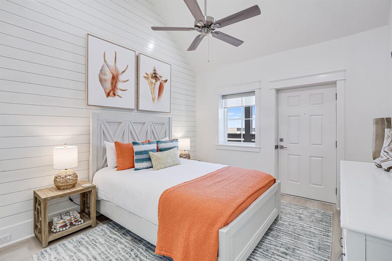 Cinnamon Shore Sandcastle | Within 5 Minute Walk to Beach - Port Aransas, Texas