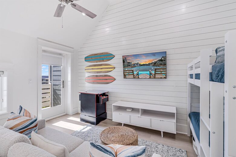 Cinnamon Shore Sandcastle | Within 5 Minute Walk to Beach - Port Aransas, Texas