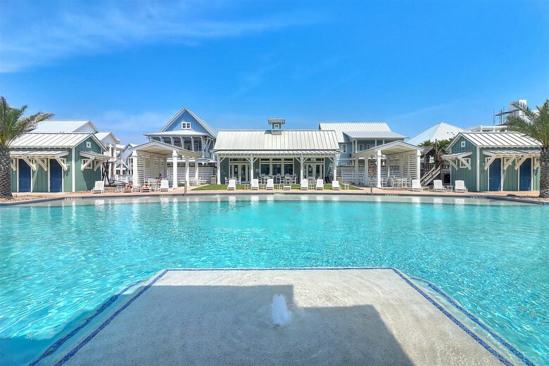 Cinnamon Shore Sandcastle | Within 5 Minute Walk to Beach - Port Aransas, Texas