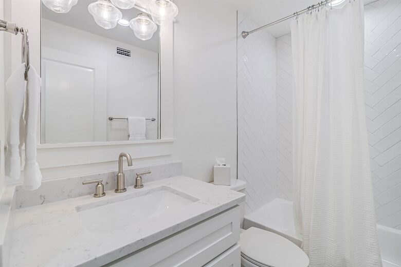 Cinnamon Shore Sandcastle | Within 5 Minute Walk to Beach - Port Aransas, Texas