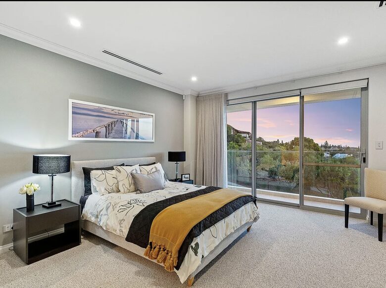 Modern Beach Front Home - Perth, Australia
