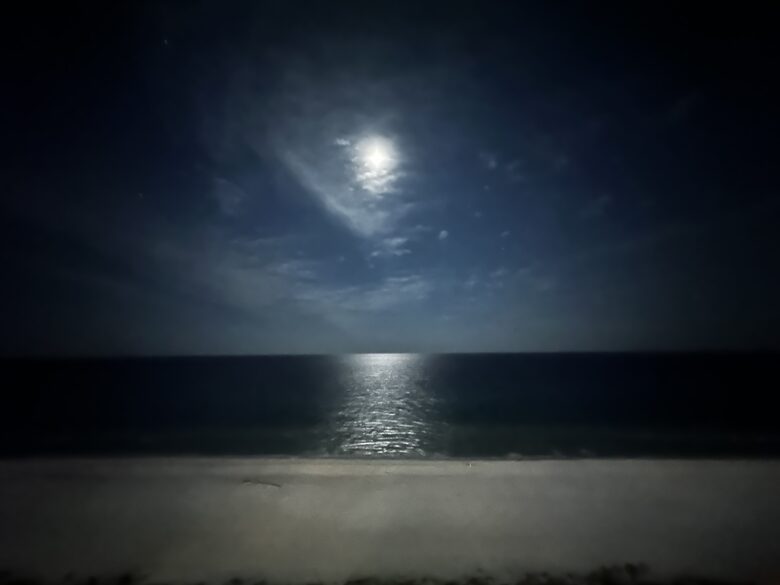 Tropical Breezes Beachfront - Destin, Florida