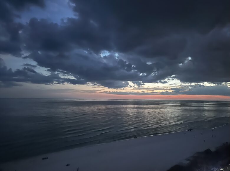 Tropical Breezes Beachfront - Destin, Florida