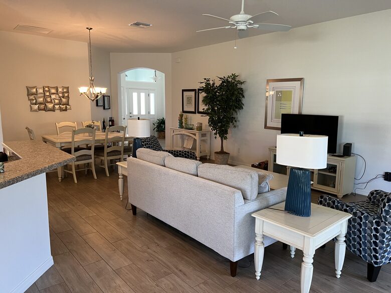 Beautiful home in the center of The Villages! - The Villages, Florida
