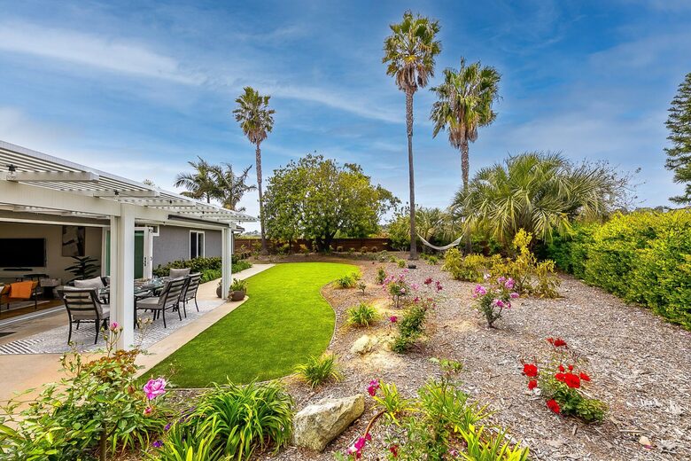 Coastal Garden Retreat - Encinitas, California