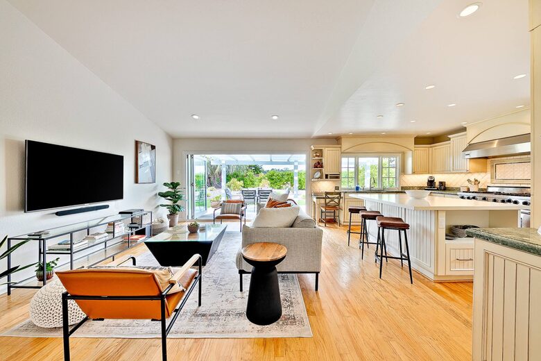 Coastal Garden Retreat - Encinitas, California