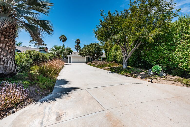 Coastal Garden Retreat - Encinitas, California