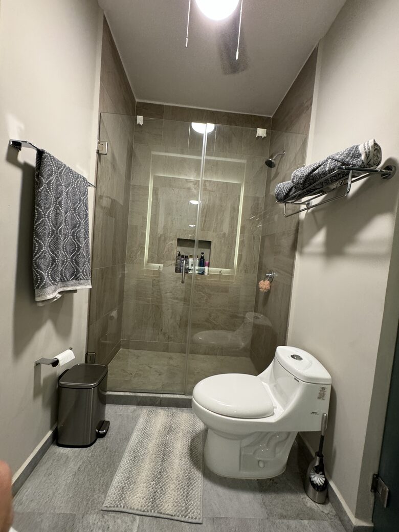 Secondary room bathroom