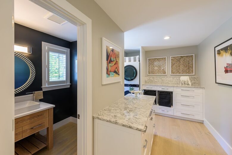 Edgartown, Martha's Vineyard Estate - Edgartown, Massachusetts