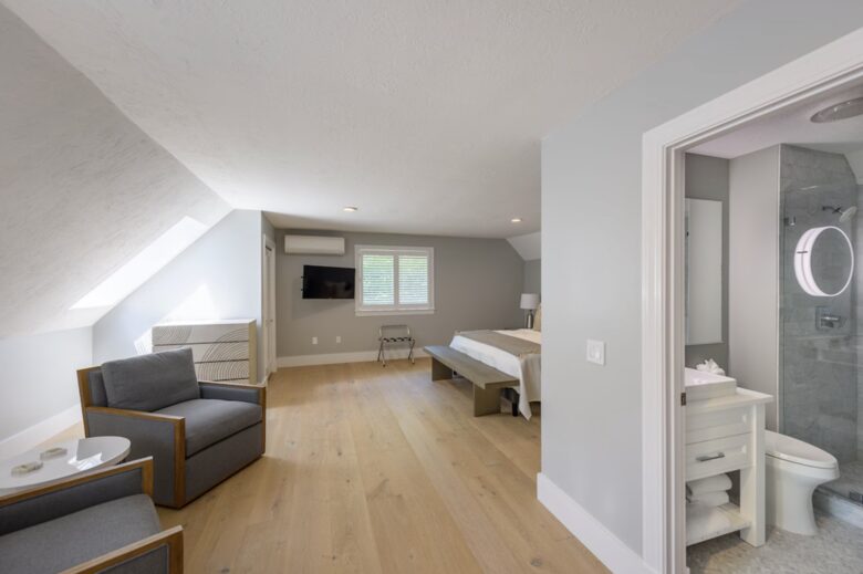 Edgartown, Martha's Vineyard Estate - Edgartown, Massachusetts