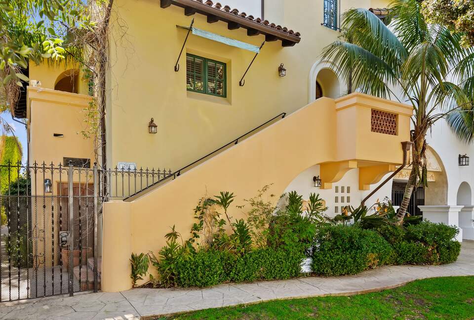 Taormina | Coastal Santa Barbara Elegance - Santa Barbara, California