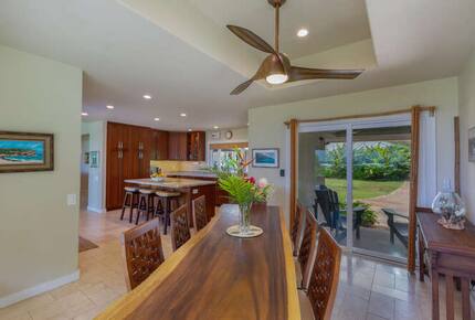 Beautiful Kaua’i Beachhouse - Anahola, Hawaii