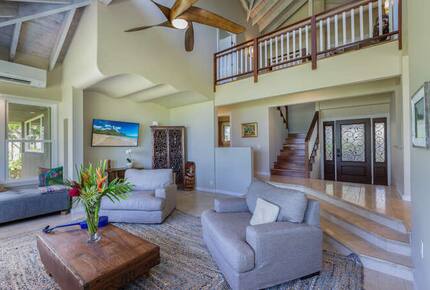 Beautiful Kaua’i Beachhouse - Anahola, Hawaii