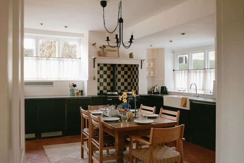 Trinity Farmhouse - Bagendon, United Kingdom